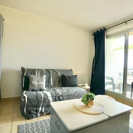 La Lezardiere *front De Mer* Apartment